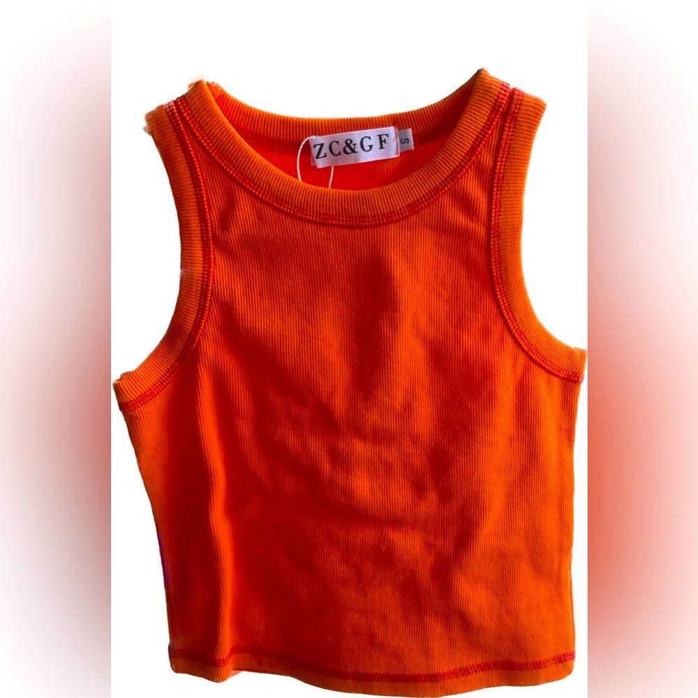 Adult cropped tank